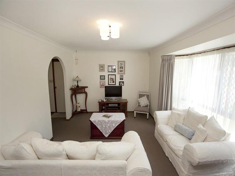 11 Sieben Street, Wishart QLD 4122