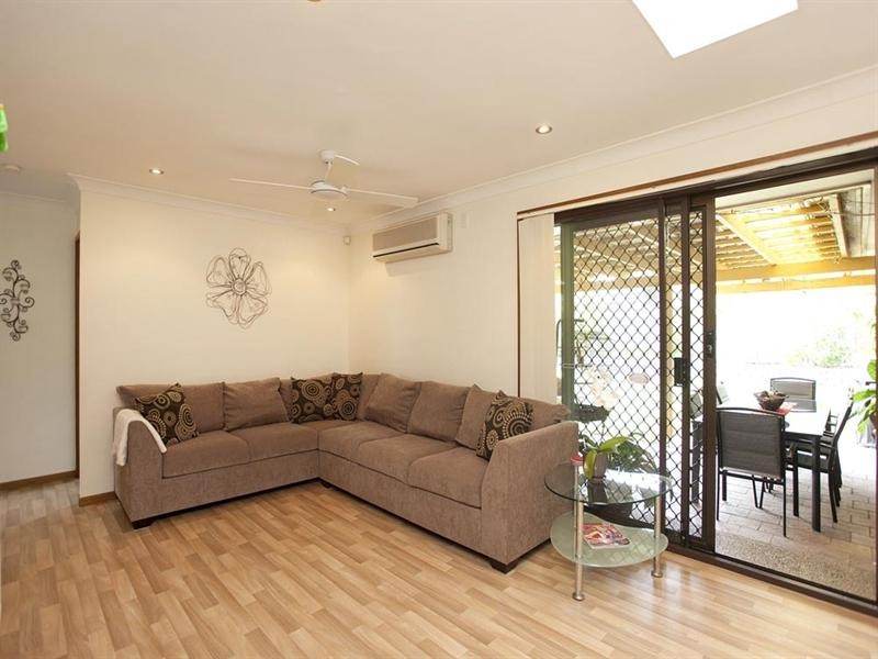 11 Sieben Street, Wishart QLD 4122