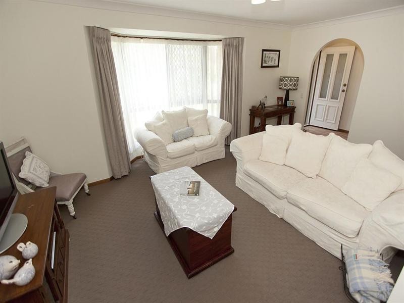 11 Sieben Street, Wishart QLD 4122