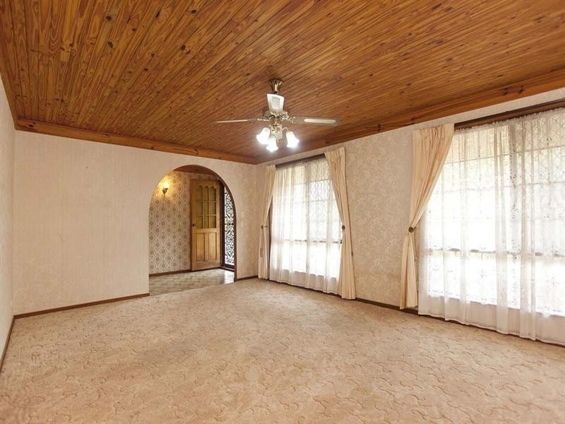 2 Calanda Street, Wishart QLD 4122