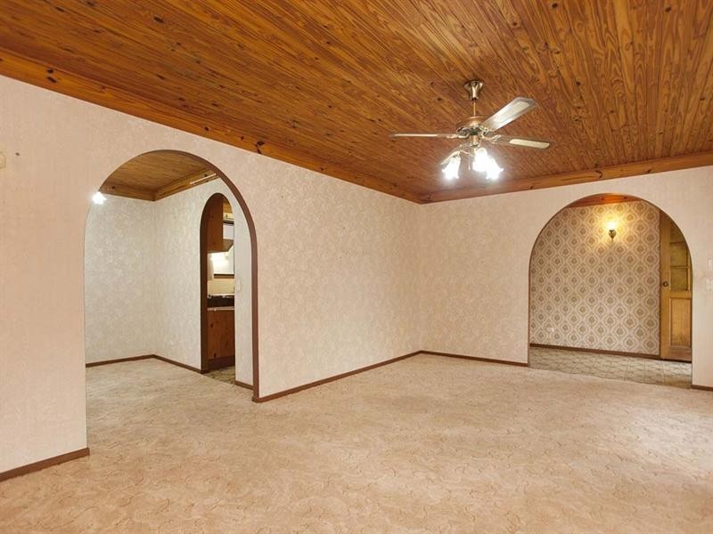 2 Calanda Street, Wishart QLD 4122