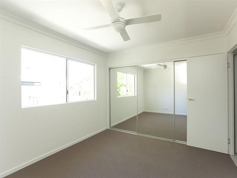 2/22 Hicks Street, Mount Gravatt East QLD 4122