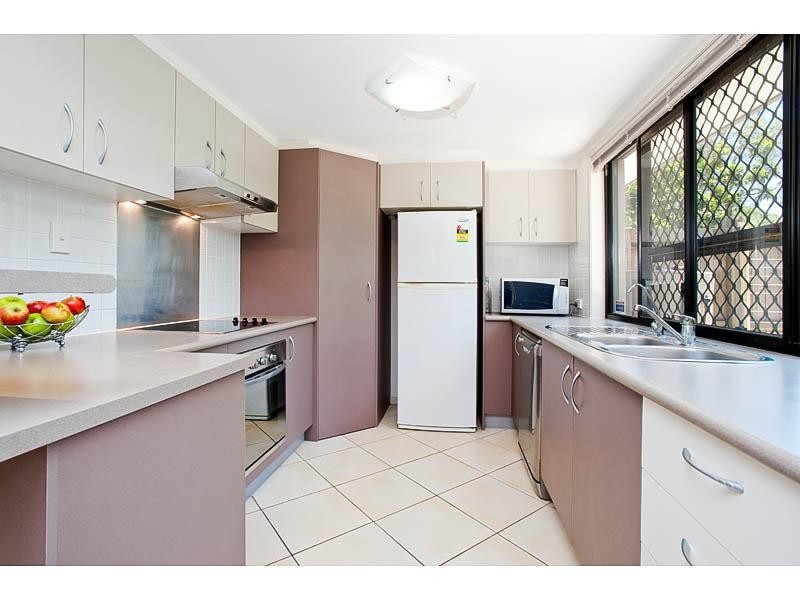 22/12 Mailey Street, Mansfield QLD 4122
