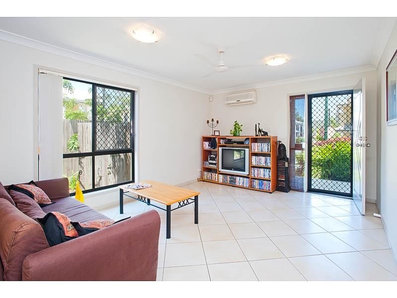 22/12 Mailey Street, Mansfield QLD 4122