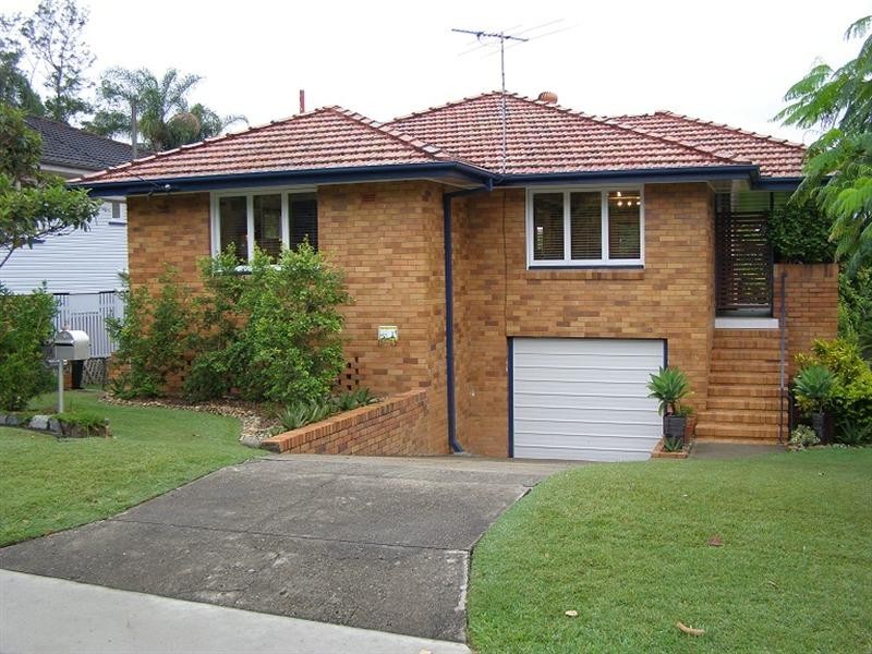 16 Curfew Street, Upper Mount Gravatt QLD 4122