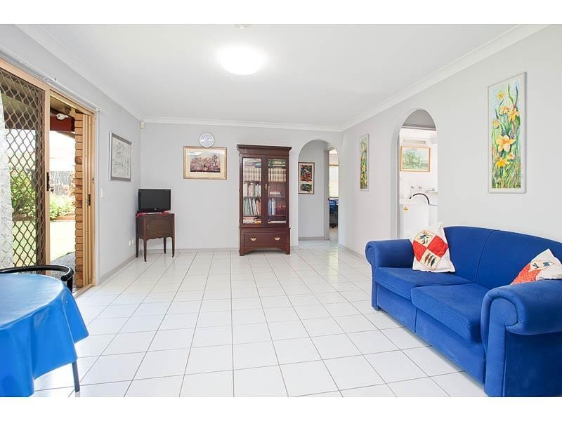 9 Westminster Way, Wishart QLD 4122