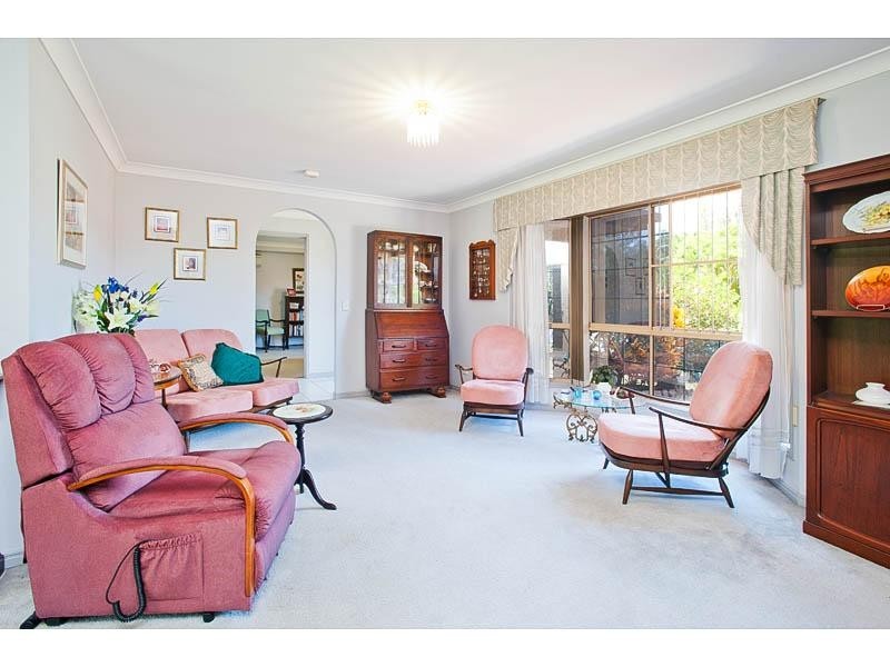 9 Westminster Way, Wishart QLD 4122