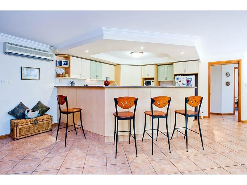 25 Hurlstone Street, Wishart QLD 4122