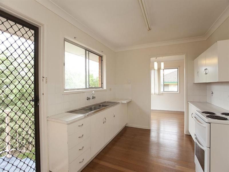 438 Newnham Road, Upper Mount Gravatt QLD 4122