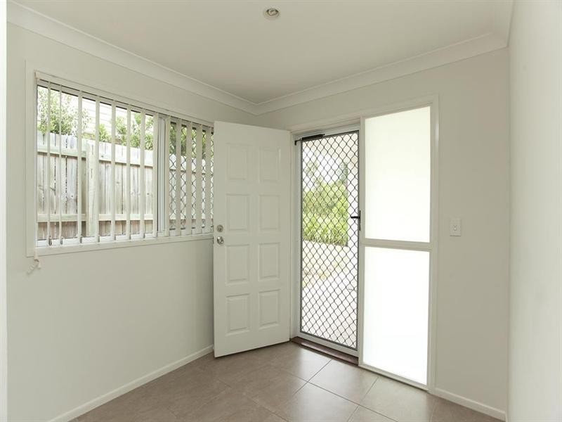 21A Tower Street, Springwood QLD 4127