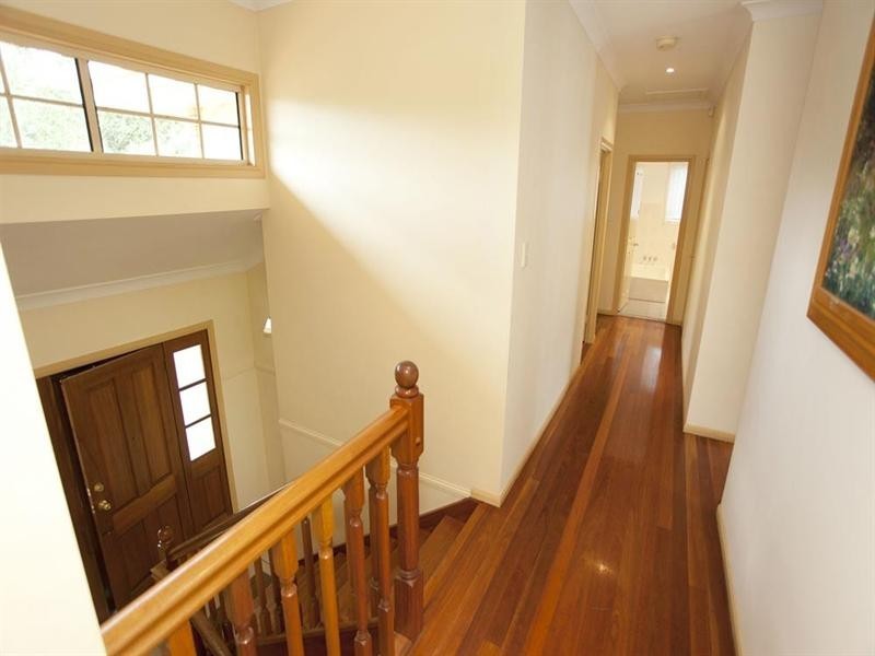 7 Tick Street, Mount Gravatt East QLD 4122