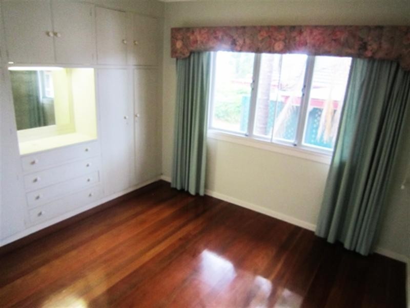 118 Hoff Street, Mount Gravatt East QLD 4122