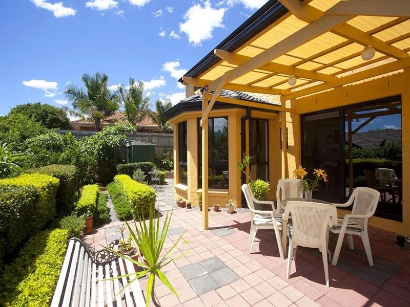 3 Alpena Close, Carindale QLD 4152