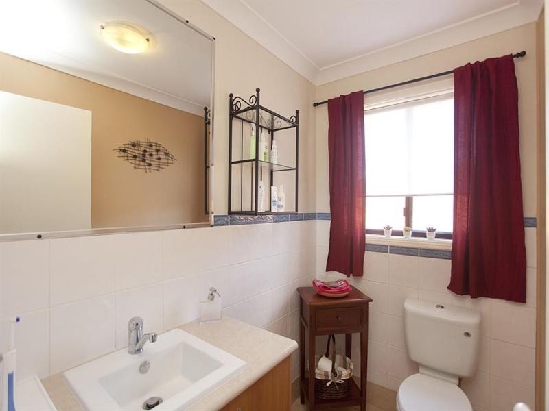 3 Alpena Close, Carindale QLD 4152