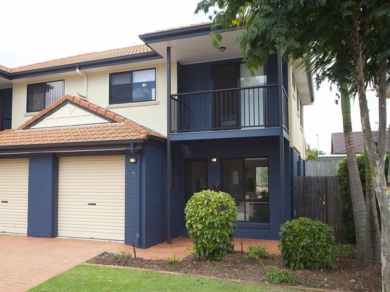 5/7 Nev Close, Wishart QLD 4122