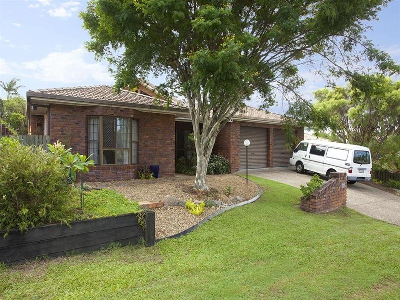 23 Baynes Street, Carindale QLD 4152