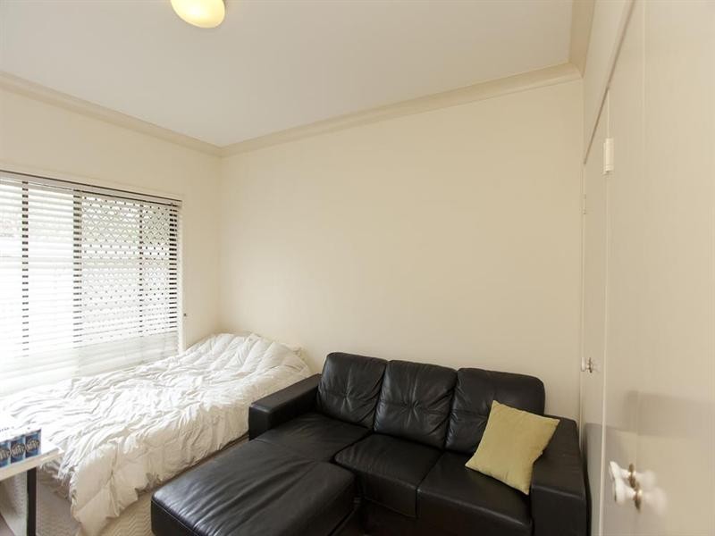 23 Baynes Street, Carindale QLD 4152