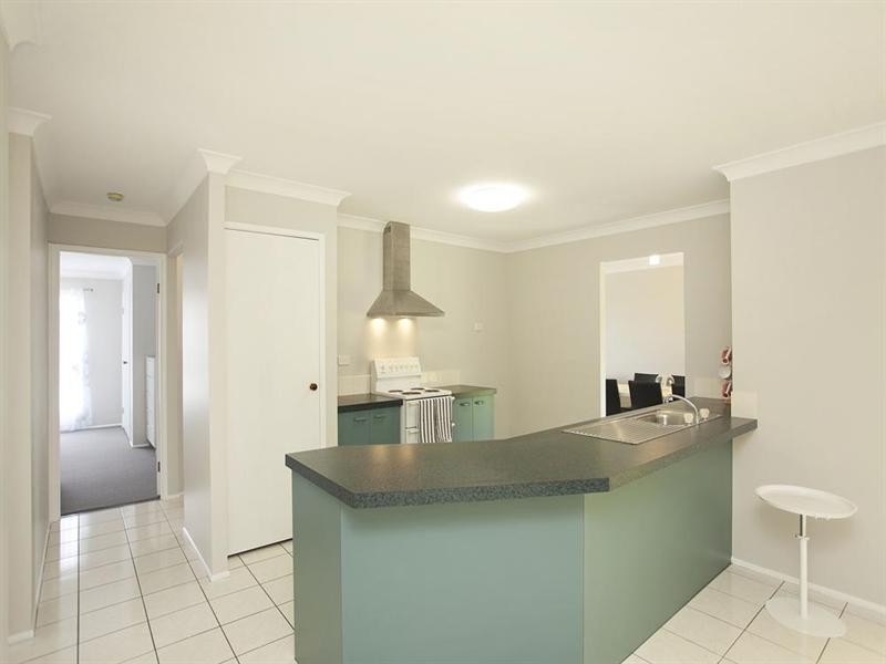 15 Andree Place, Wishart QLD 4122