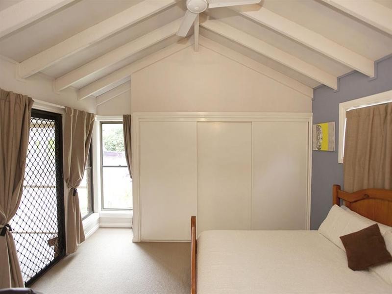 21 Winthrop Street, Wishart QLD 4122