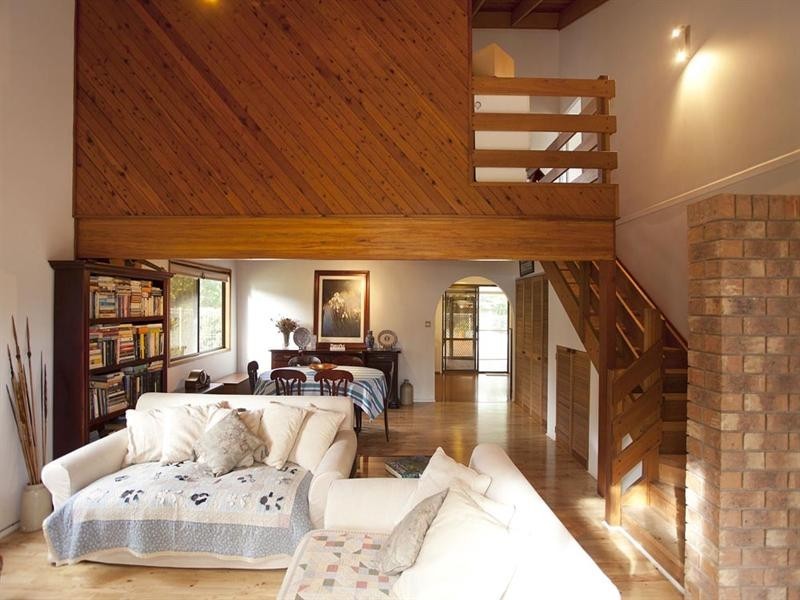 21 Winthrop Street, Wishart QLD 4122