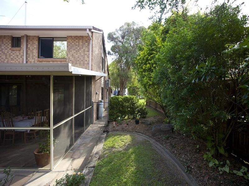 21 Winthrop Street, Wishart QLD 4122