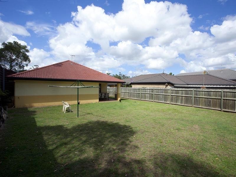 7 Meadowbank Court, Calamvale QLD 4116