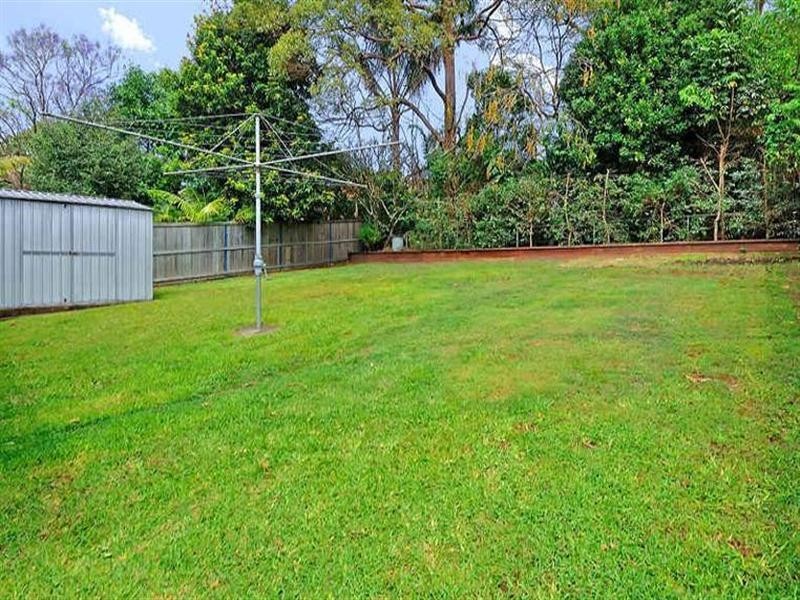 15 Curfew Street, Upper Mount Gravatt QLD 4122