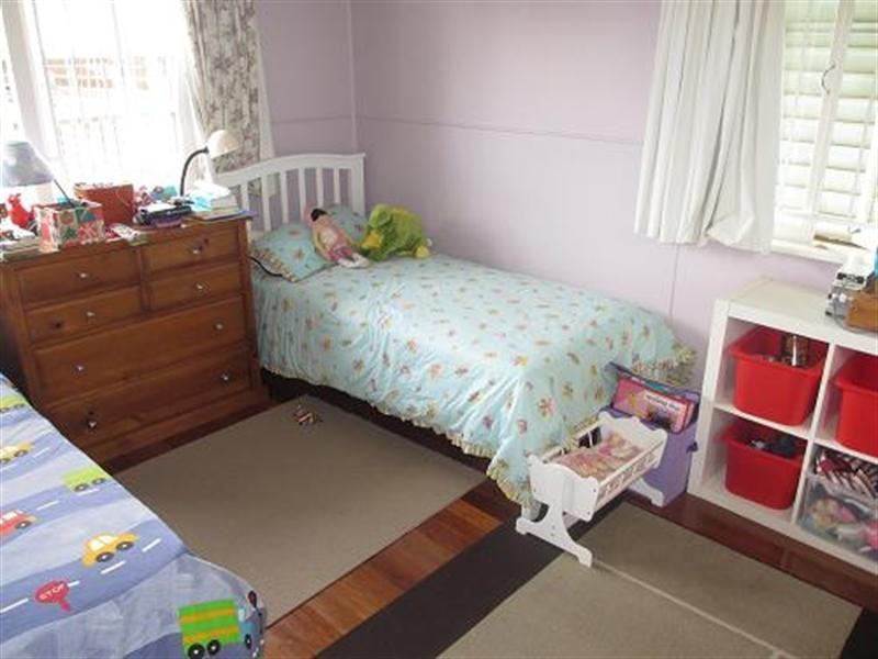 15 Everett Street, Upper Mount Gravatt QLD 4122