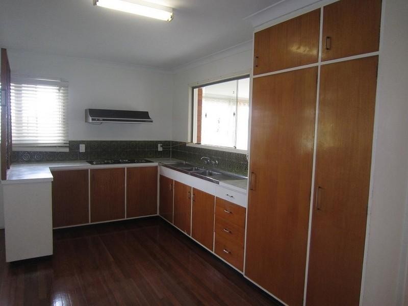 30 Boambillee Street, Mount Gravatt East QLD 4122