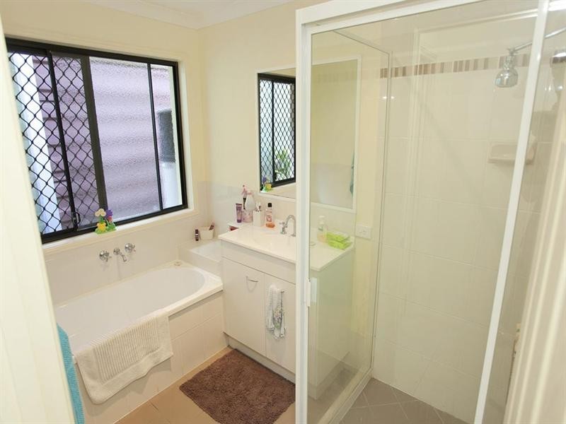 7 meadowbank Court, Calamvale QLD 4116