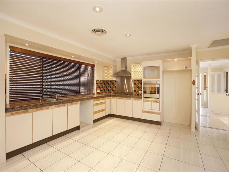 43 Panama Street, Wishart QLD 4122