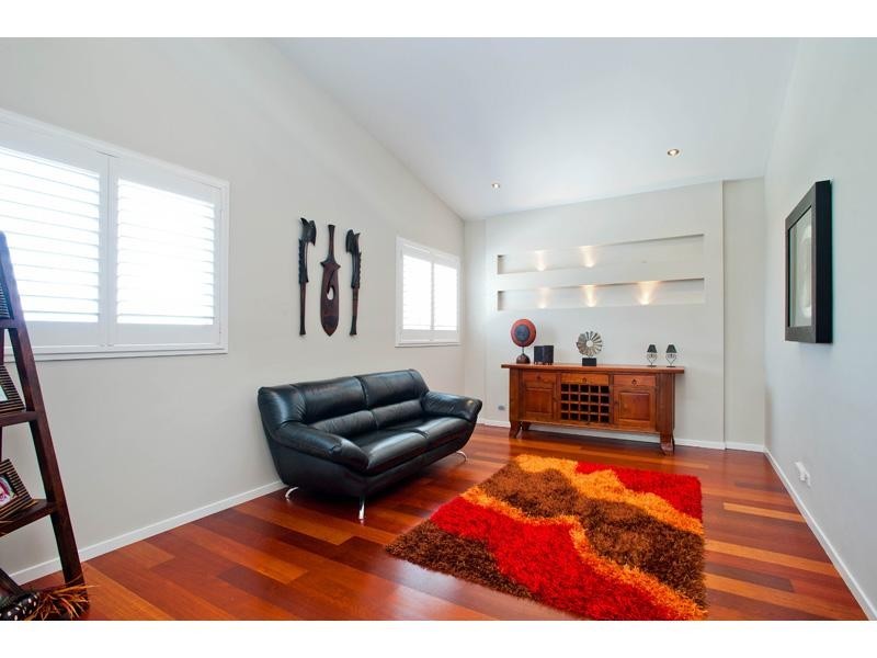 76 Craig Street, Wishart QLD 4122