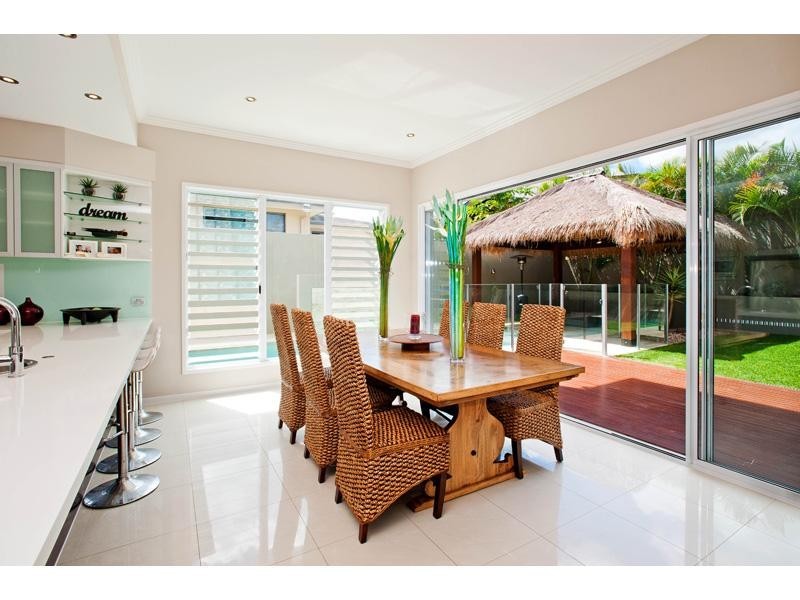 76 Craig Street, Wishart QLD 4122