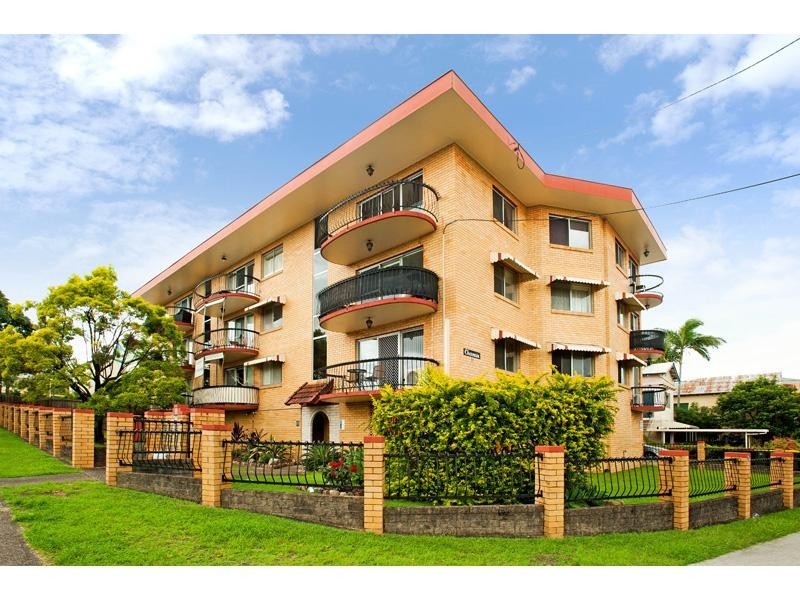 1/35 Kitchener Street, Coorparoo QLD 4151