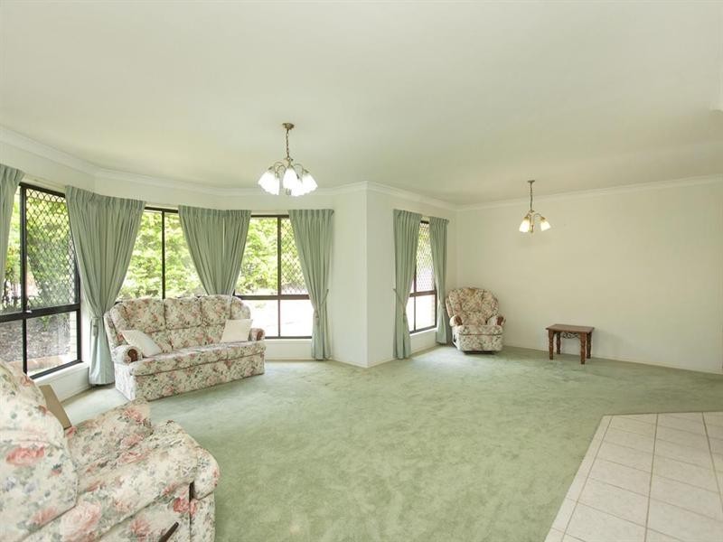 63 Regent Street, Eight Mile Plains QLD 4113