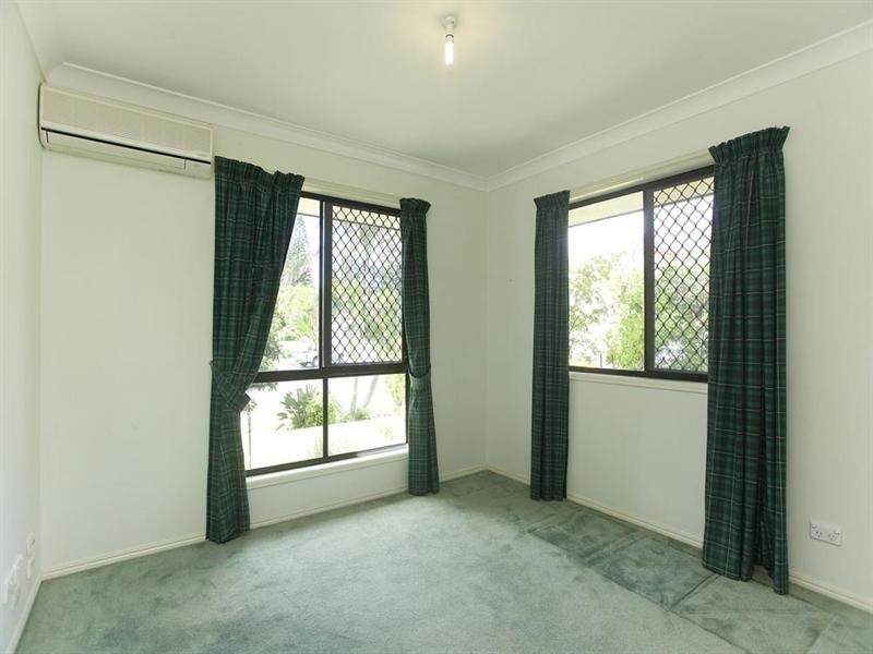 63 Regent Street, Eight Mile Plains QLD 4113