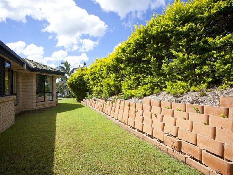 63 Regent Street, Eight Mile Plains QLD 4113