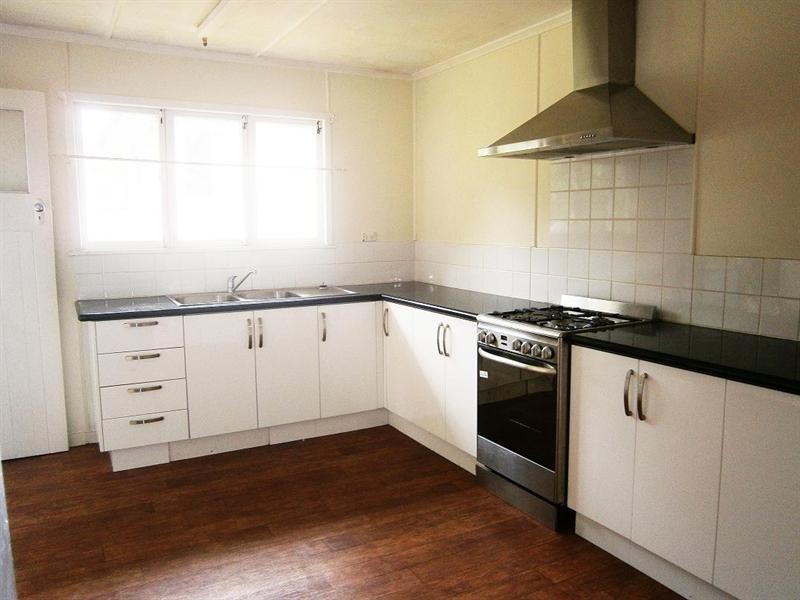 142 Mount Gravatt-Capalaba Road, Upper Mount Gravatt QLD 4122