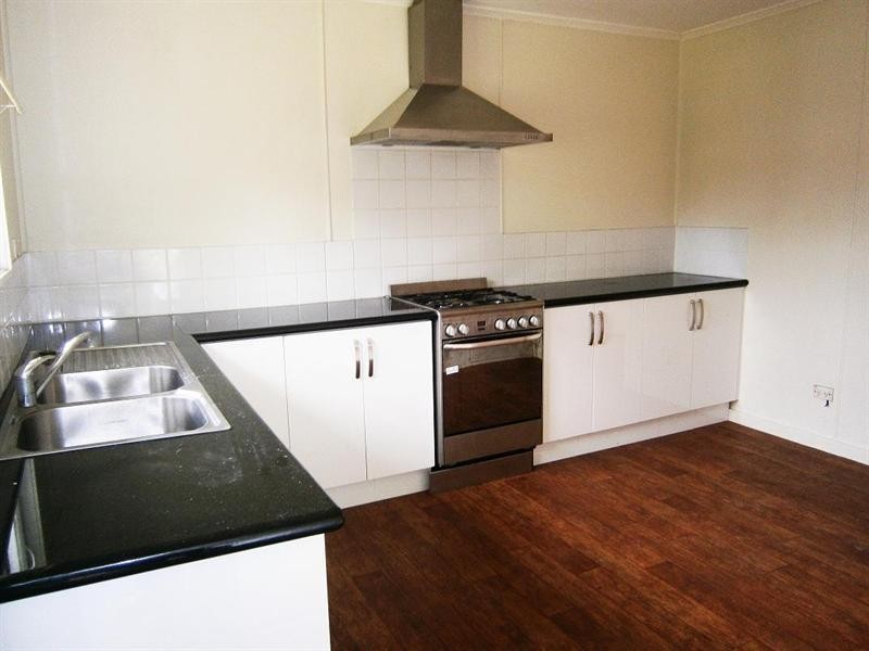 142 Mount Gravatt-Capalaba Road, Upper Mount Gravatt QLD 4122