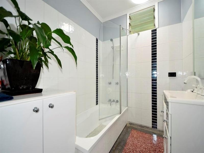 86 Gatton Street, Mount Gravatt East QLD 4122