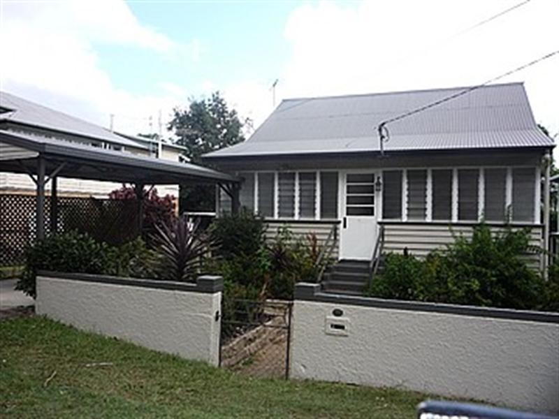 59 Victor Street, Holland Park QLD 4121