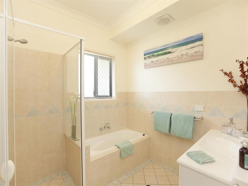 28 Coventry Place, Wishart QLD 4122