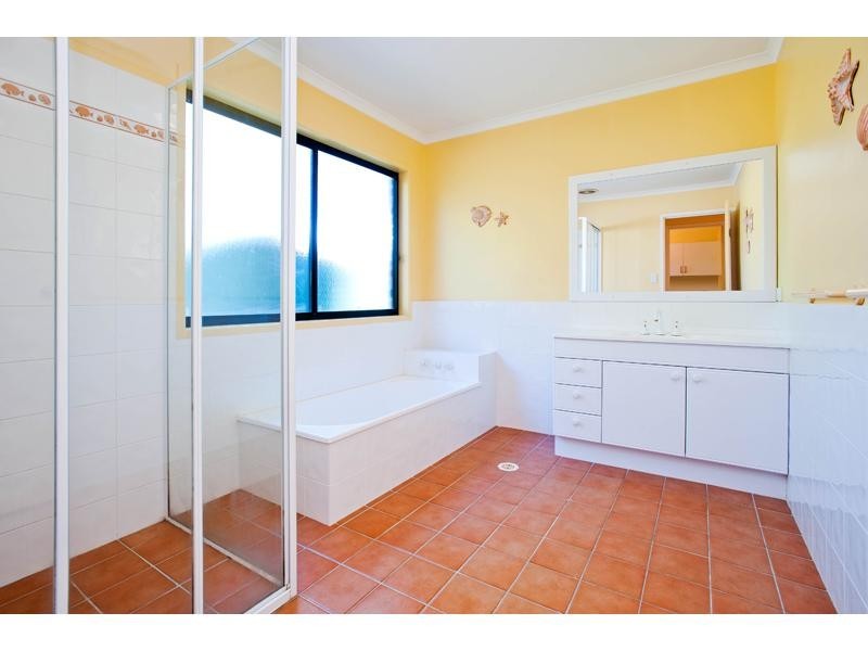 35 Berkley Place, Carindale QLD 4152