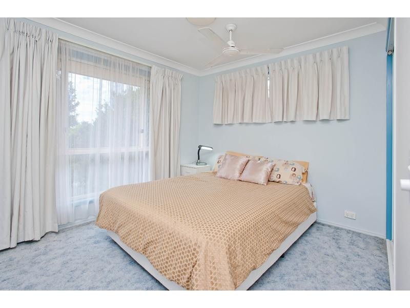 2 Lonsdale Place, Wishart QLD 4122