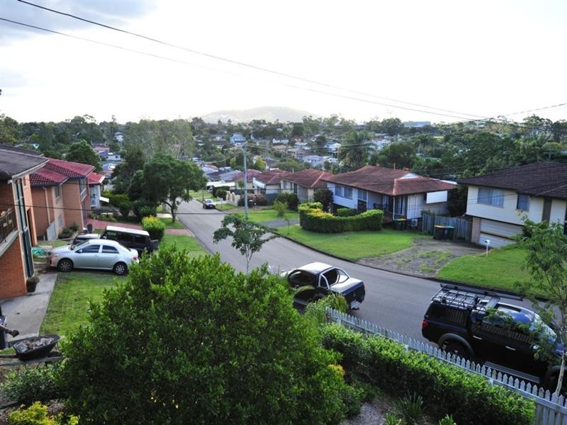 85 Garie Street, Wishart QLD 4122