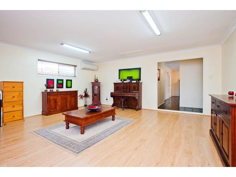 54 Bannockburn Road, Windaroo QLD 4207