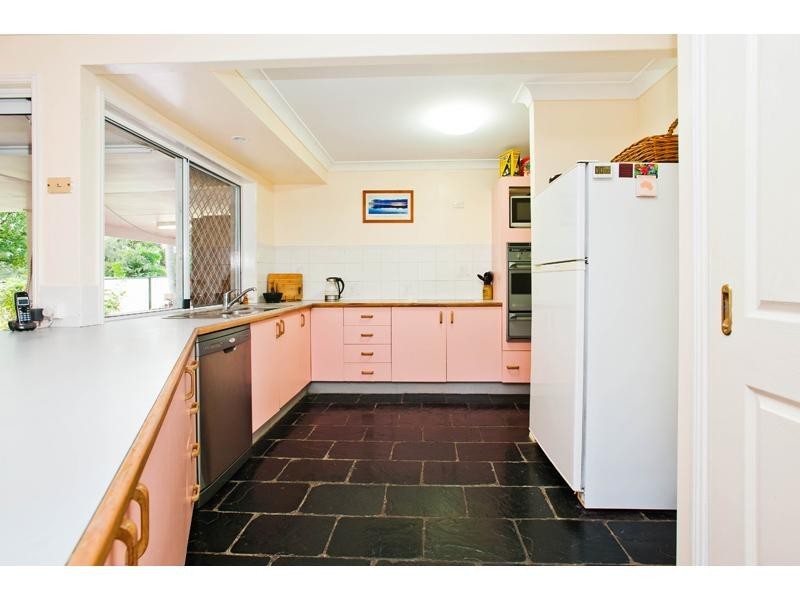 54 Bannockburn Road, Windaroo QLD 4207