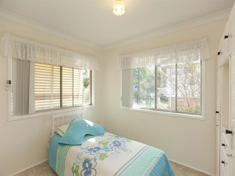 2 Colombo Street, Wishart QLD 4122