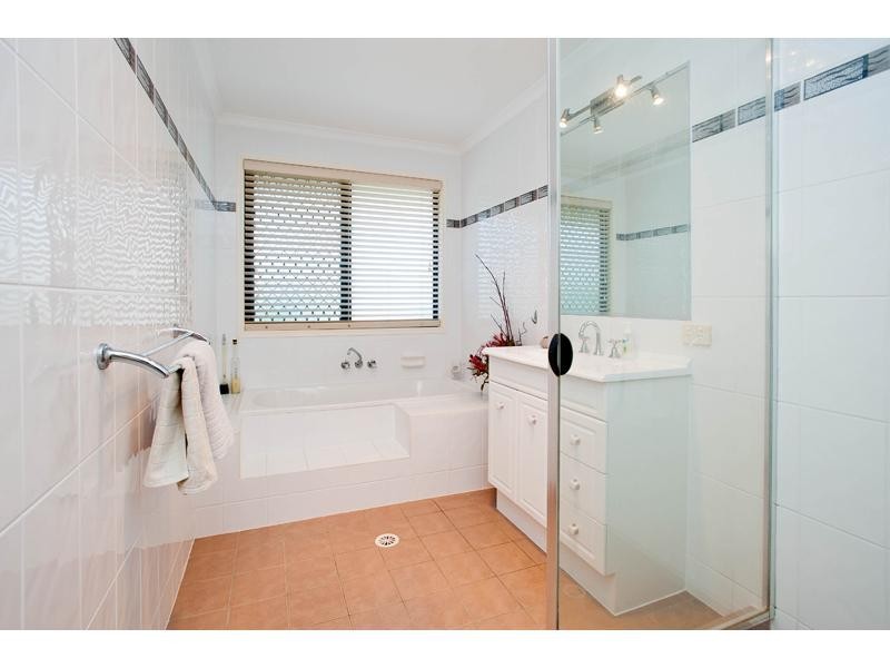 80 Craig Street, Wishart QLD 4122