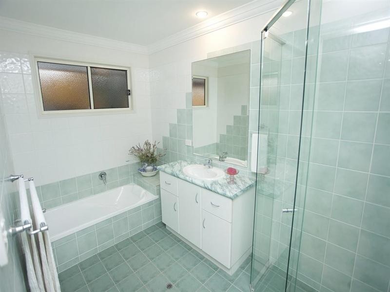 33 Rivergum Place, Mackenzie QLD 4156